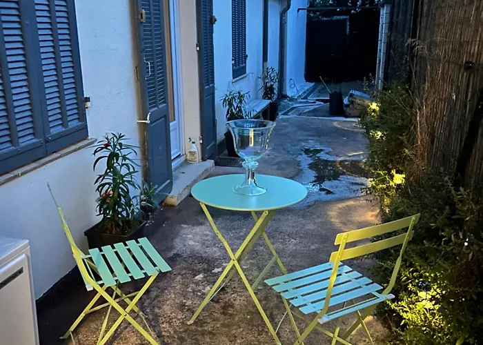 Jolie Maison De Proche Du Centre Et De La Saint-Raphaël