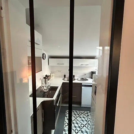 Jolie Maison De Proche Du Centre Et De La *