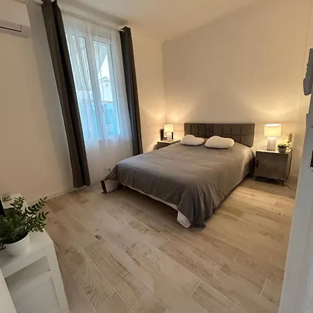 Jolie Maison De Proche Du Centre Et De La Vakantiehuis Saint-Raphaël