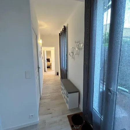Jolie Maison De Proche Du Centre Et De La *