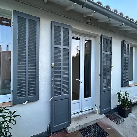 Ferienhaus Jolie Maison De Proche Du Centre Et De La Saint-Raphaël