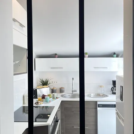 Jolie Maison De Proche Du Centre Et De La *