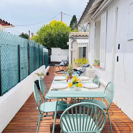 Vakantiehuis Jolie Maison De Proche Du Centre Et De La Saint-Raphaël