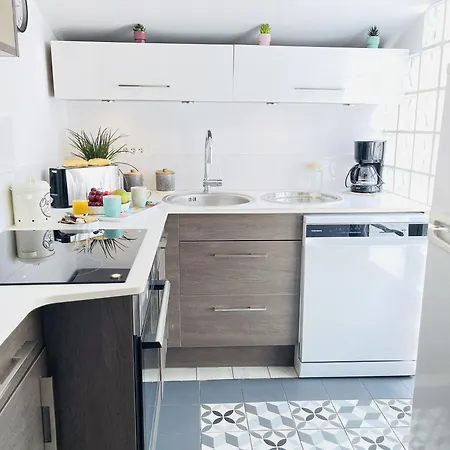 Vakantiehuis Jolie Maison De Proche Du Centre Et De La *
