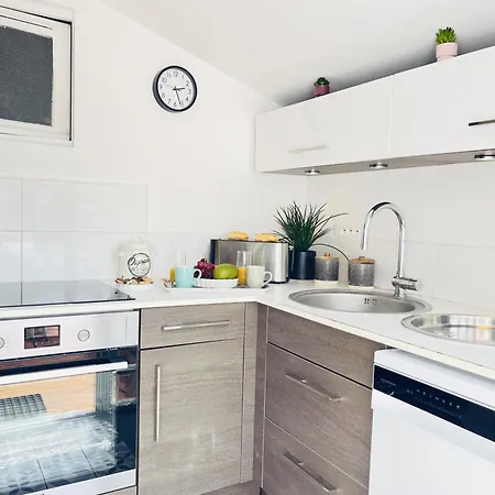 Vakantiehuis Jolie Maison De Proche Du Centre Et De La
