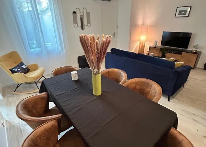 Jolie Maison De Proche Du Centre Et De La Nyaraló Saint-Raphaël