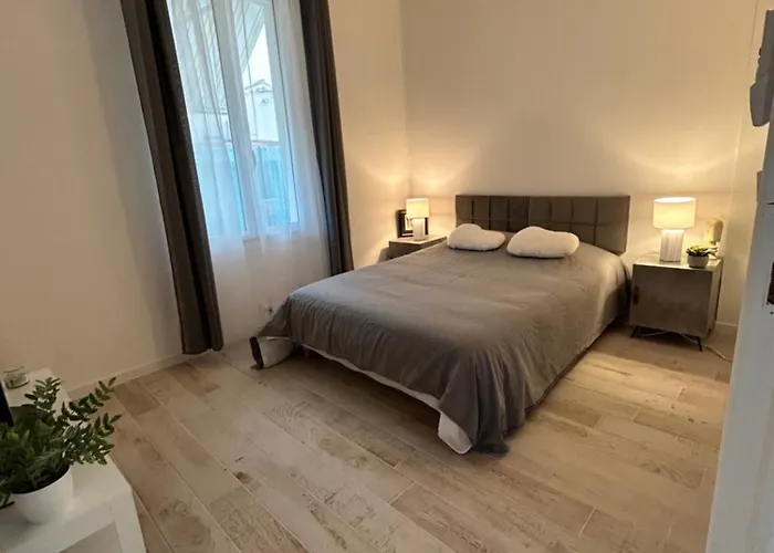 Jolie Maison De Proche Du Centre Et De La Nyaraló Saint-Raphaël